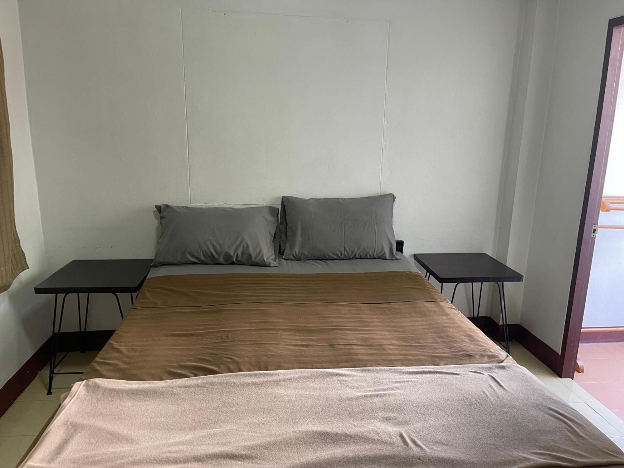 Jj Guesthouse Chiang Mai Eksteriør bilde